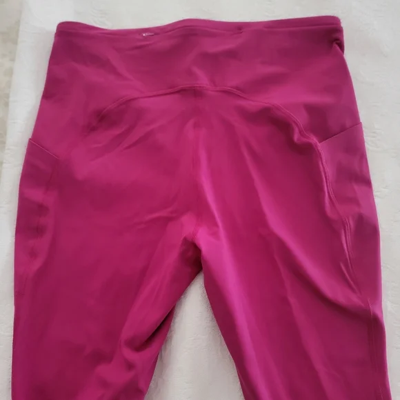Lululemon leggins - Picture 2 of 7